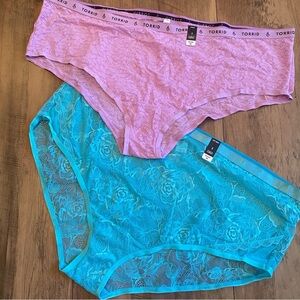 Torrid Lace Panties Set in Purple & Blue • NWT • Size 4